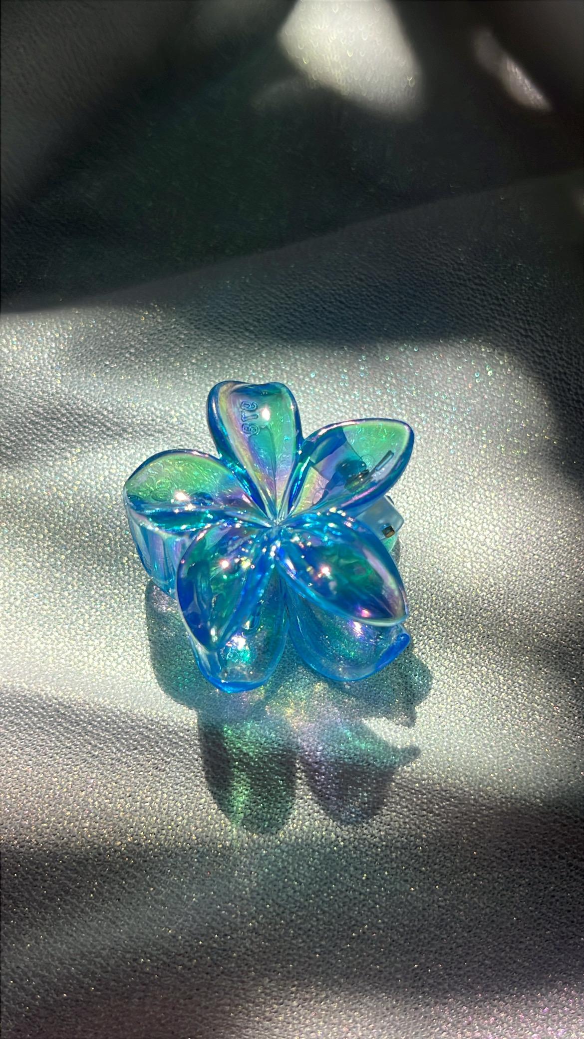 Prism Petal clip(Six more colors available) - small